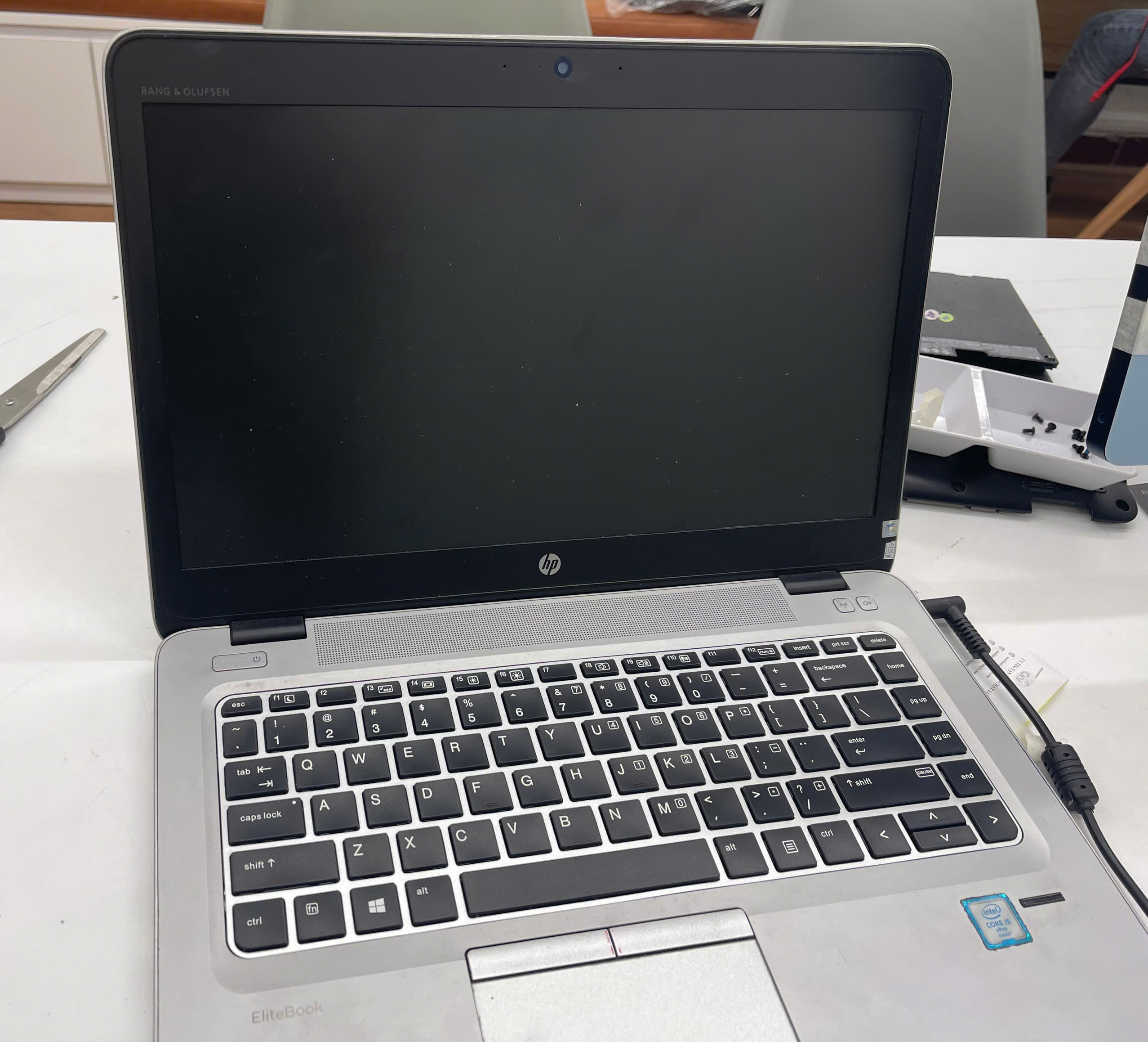 Laptop không lên màn hình tại Bắc Ninh – nguyên nhân & cách sửa